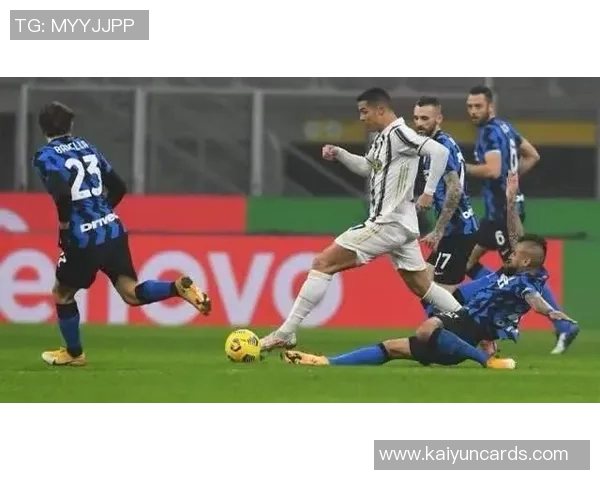 意甲最佳阵容揭晓博尼领衔国米三将入选迈尼昂表现出色