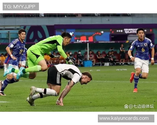 奥卡福精准直塞助攻勒温转身射门遭维卡里奥神勇扑救